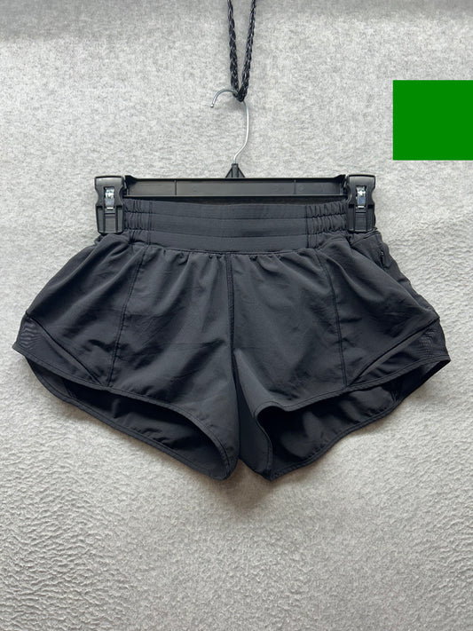 Lululemon Hotty Hot Short II 2.5" Size 4 Black