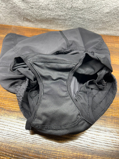Lululemon Tracker Short V 4" Size 4 Black