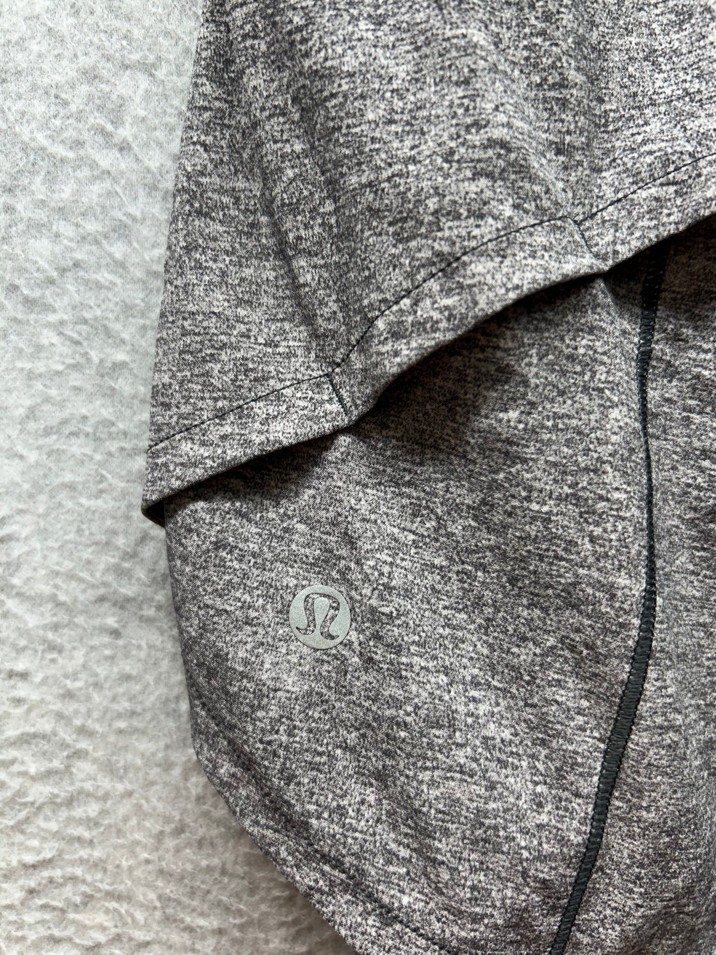 Lululemon Speed Up Short Long 4" Size 4 Heather Lux Multi Black
