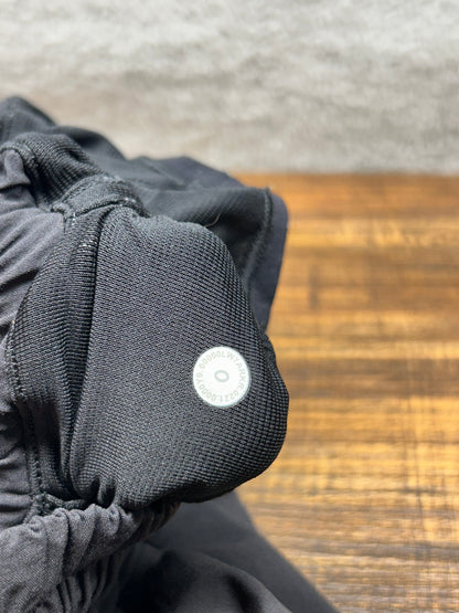Lululemon Hotty Hot Short II 2.5" Size 0 Black