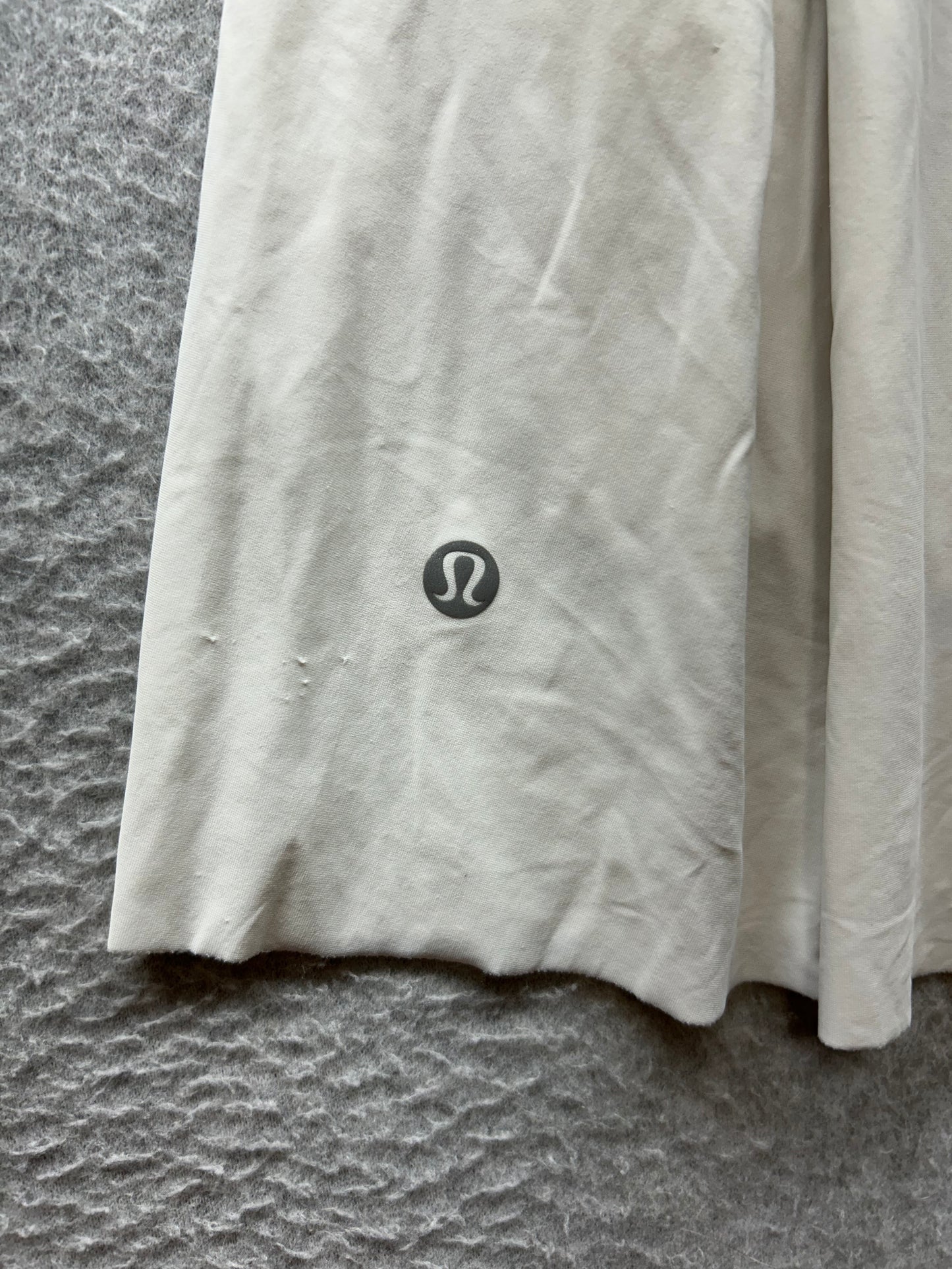 Lululemon Lost In Pace Skirt Tall Size 6 White