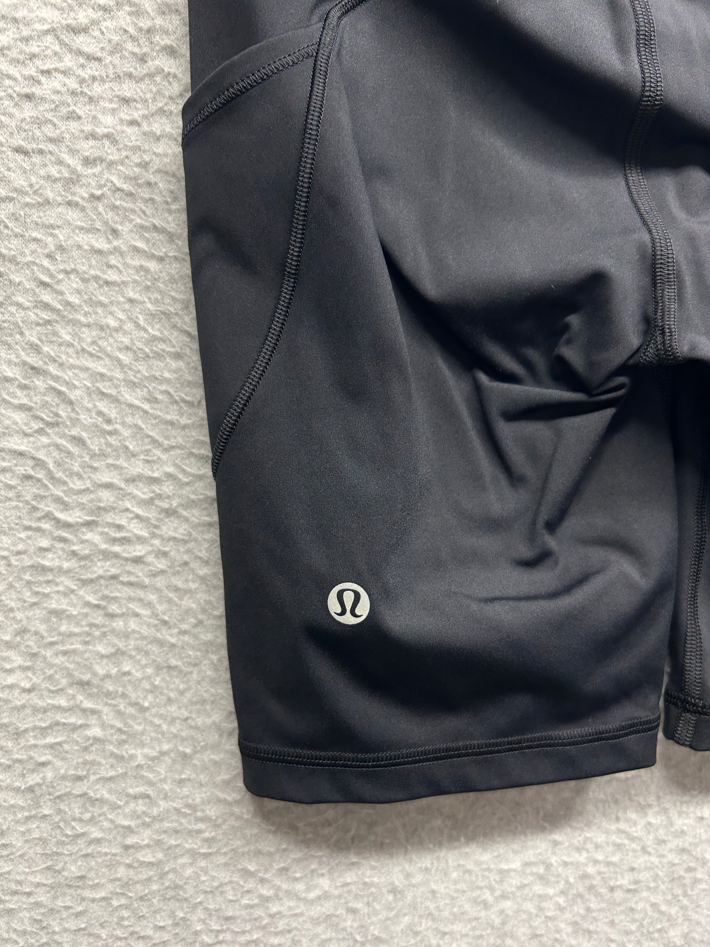 Lululemon Fast And Free Short 8" Size 4 Black