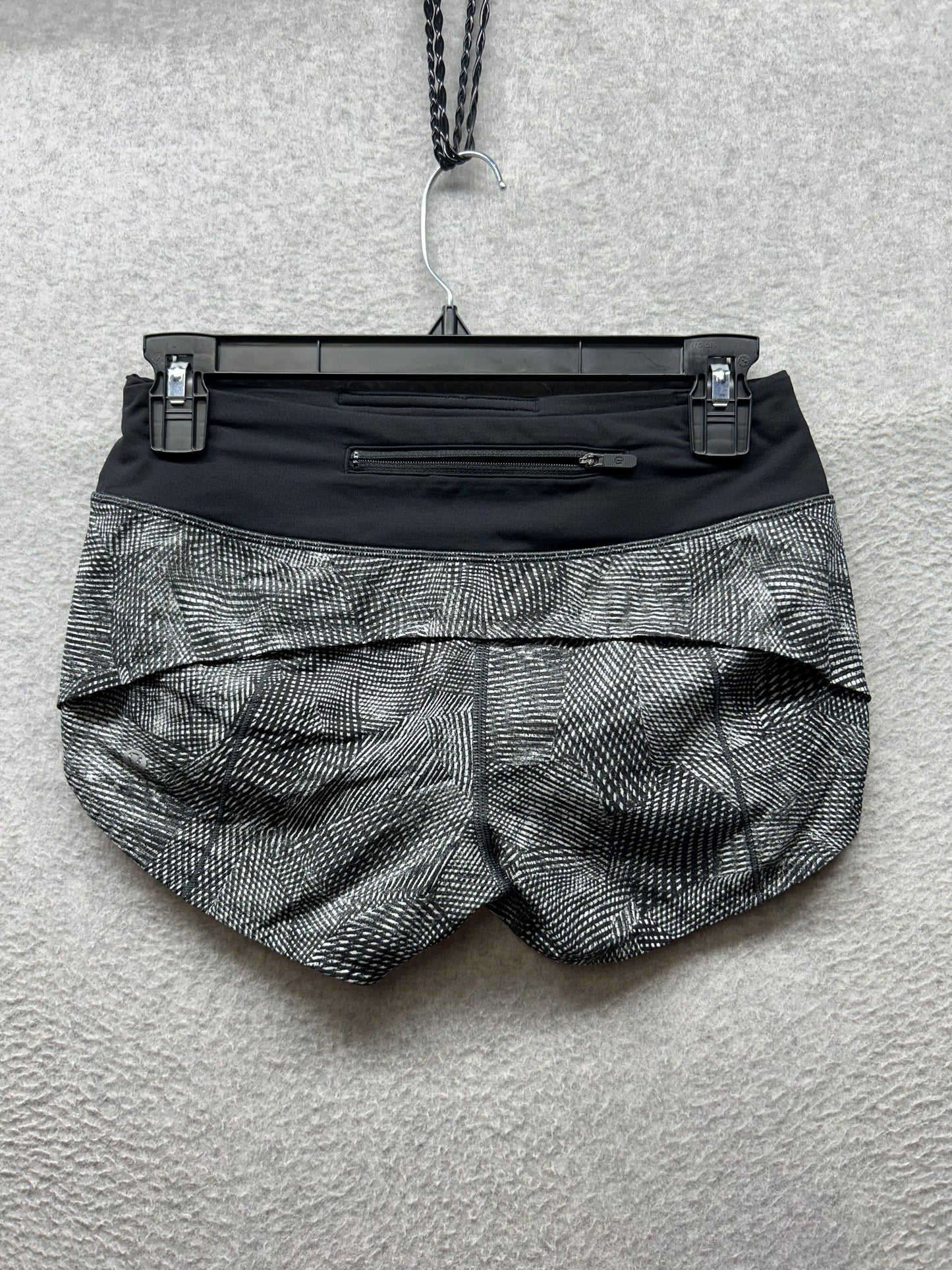 Lululemon Speed Up Short 2.5" Size 2 Velocity Mesh Island Mist Black