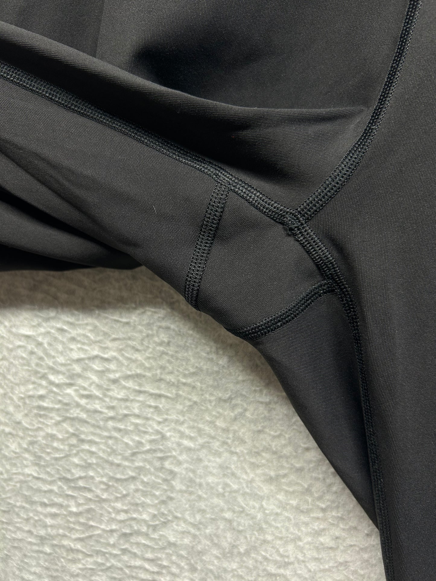 Lululemon Train Times Pant 25" Size 8 Black