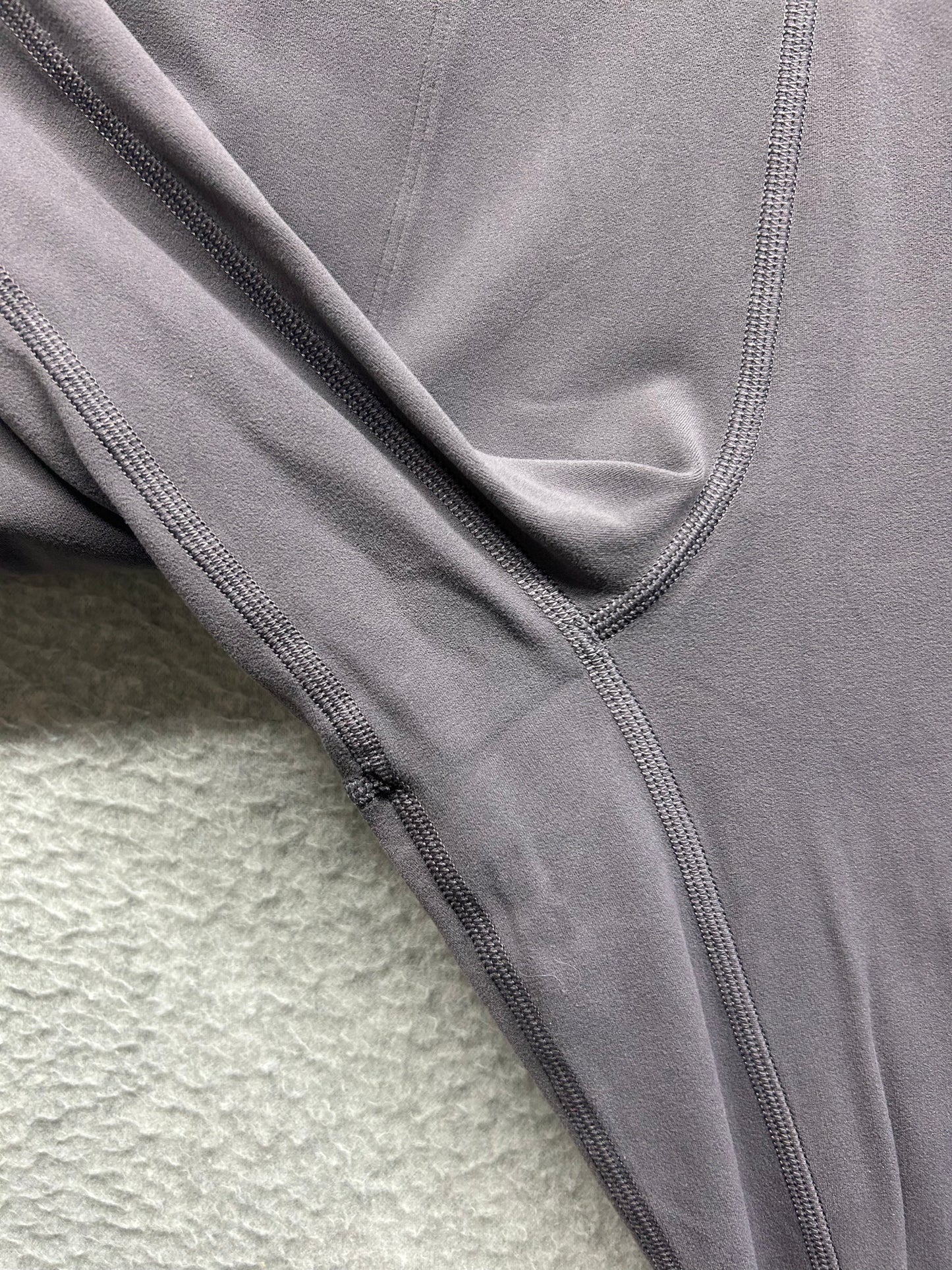 Lululemon Align Jogger Crop 23" Size 8 Lunar Rock