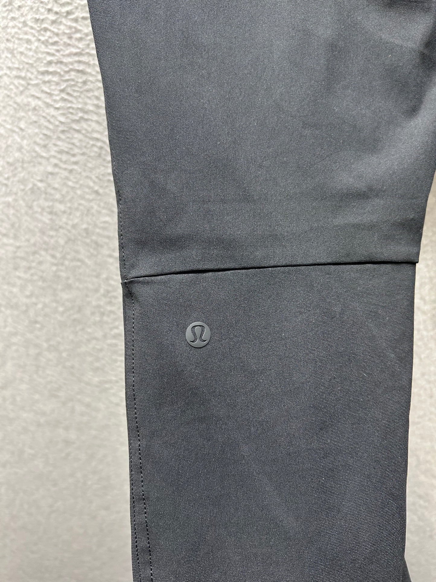 Lululemon ABC Jogger Warpstreme Mens Size Small Obsidian