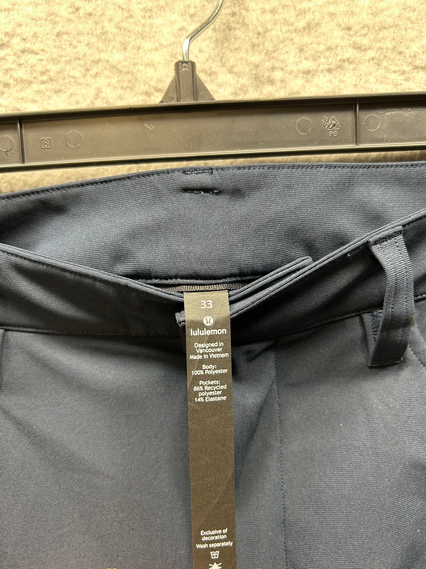 Lululemon ABC Slim Warpstreme Mens Size 33x28 True Navy