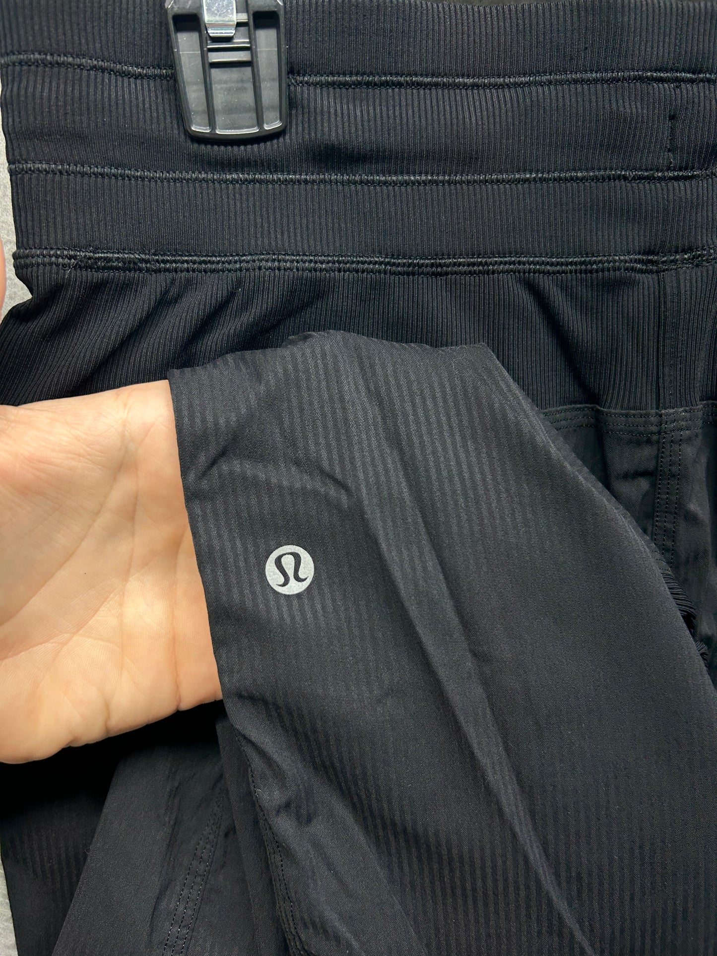 Lululemon Street To Studio Pant II 26" Unlined Size 8 Black