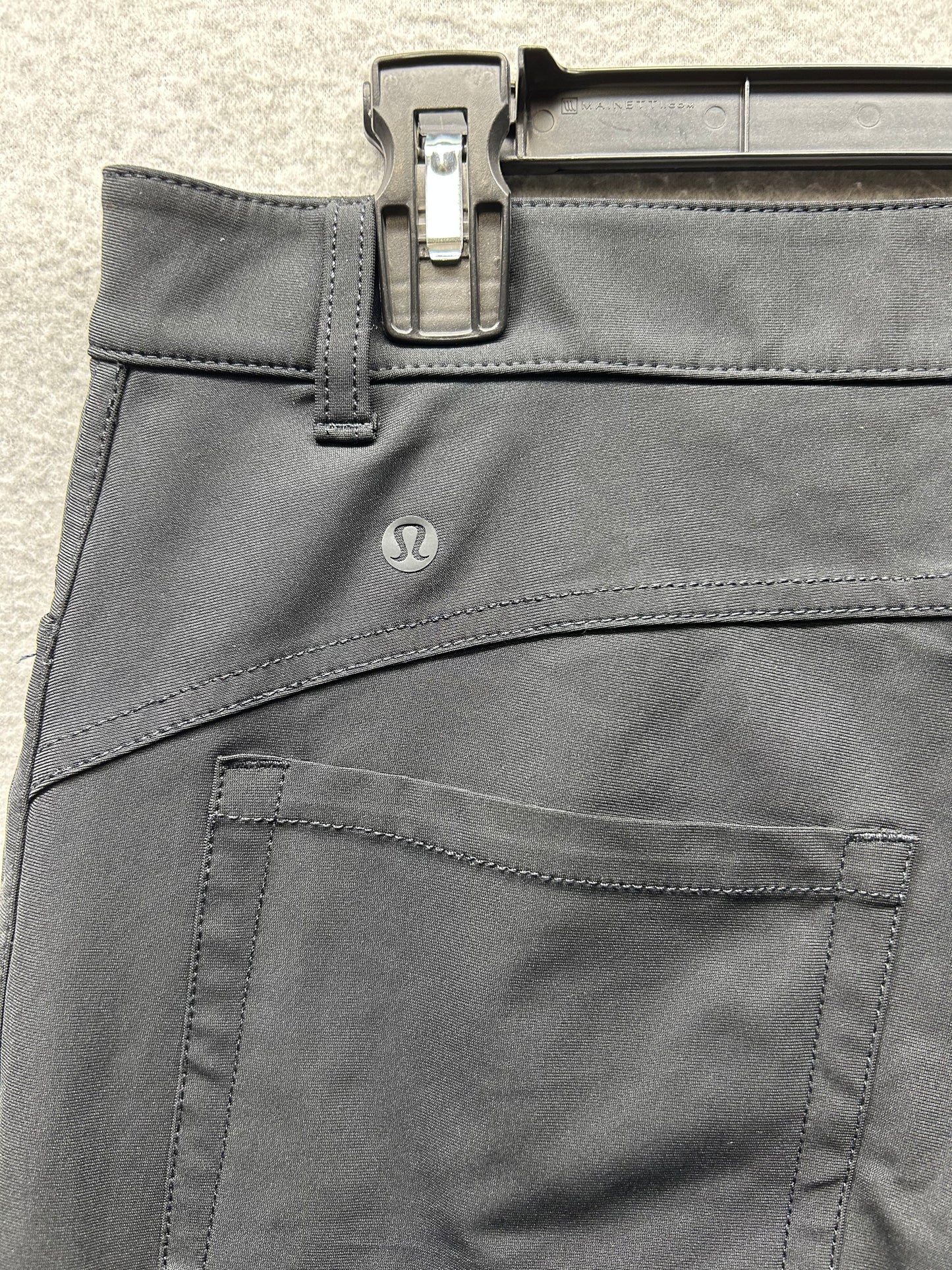 Lululemon City Sleek 5 Pocket 7/8 Pant Size 12 Graphite Grey