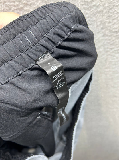 Lululemon Bowline Short 8" Ripstop Mens Size Large Gull Grey