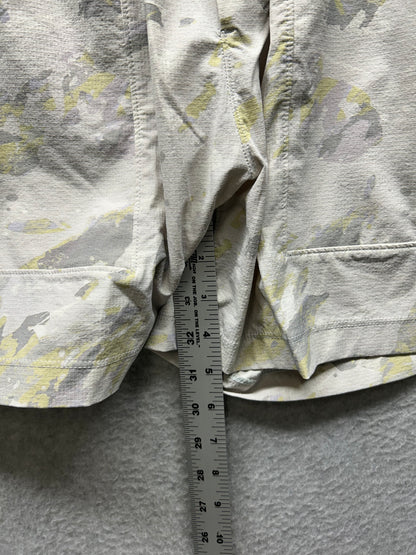 Lululemon Bowline Short 5" Mesh Size Medium Variegated Bloom Finch Yellow Multi