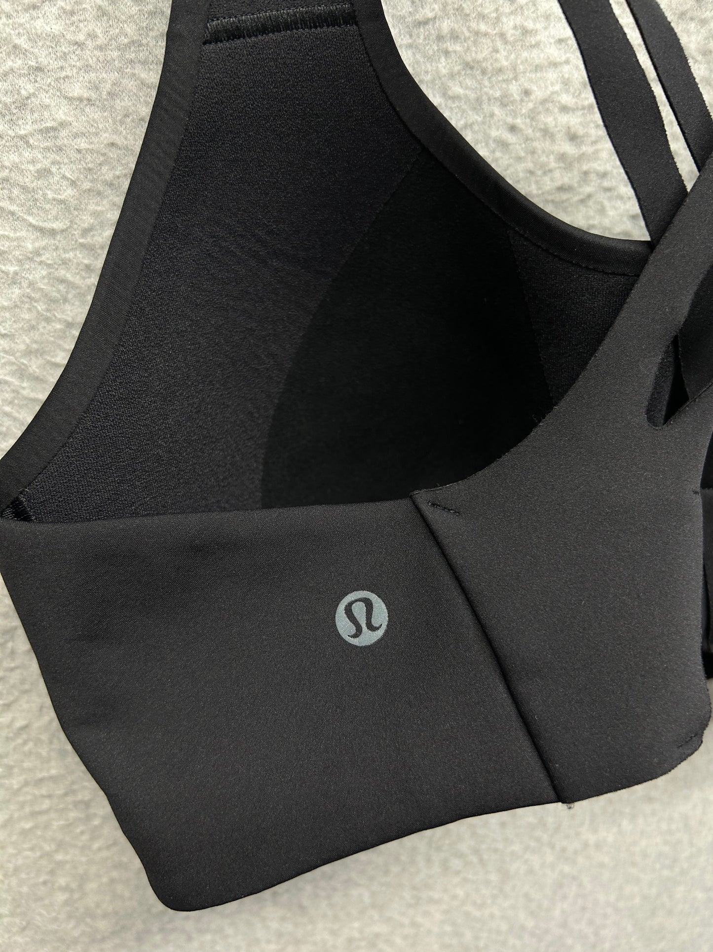 Lululemon AirSupport Bra Size 36C Black