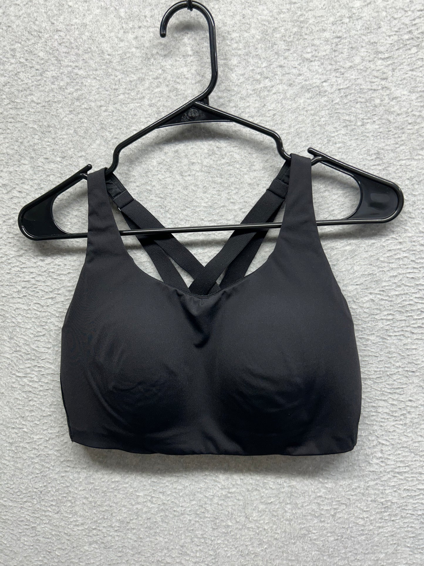 Lululemon Energy Bra High Support Size 36DD Black