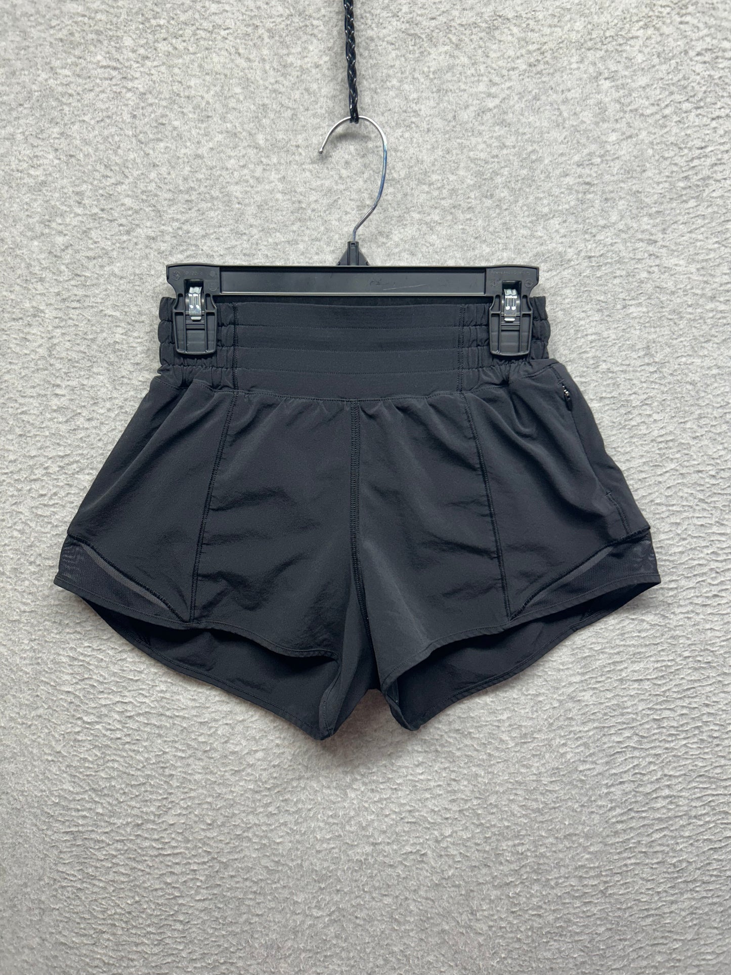 Lululemon Hotty Hot Short High-Rise 2.5" Size 0 Black