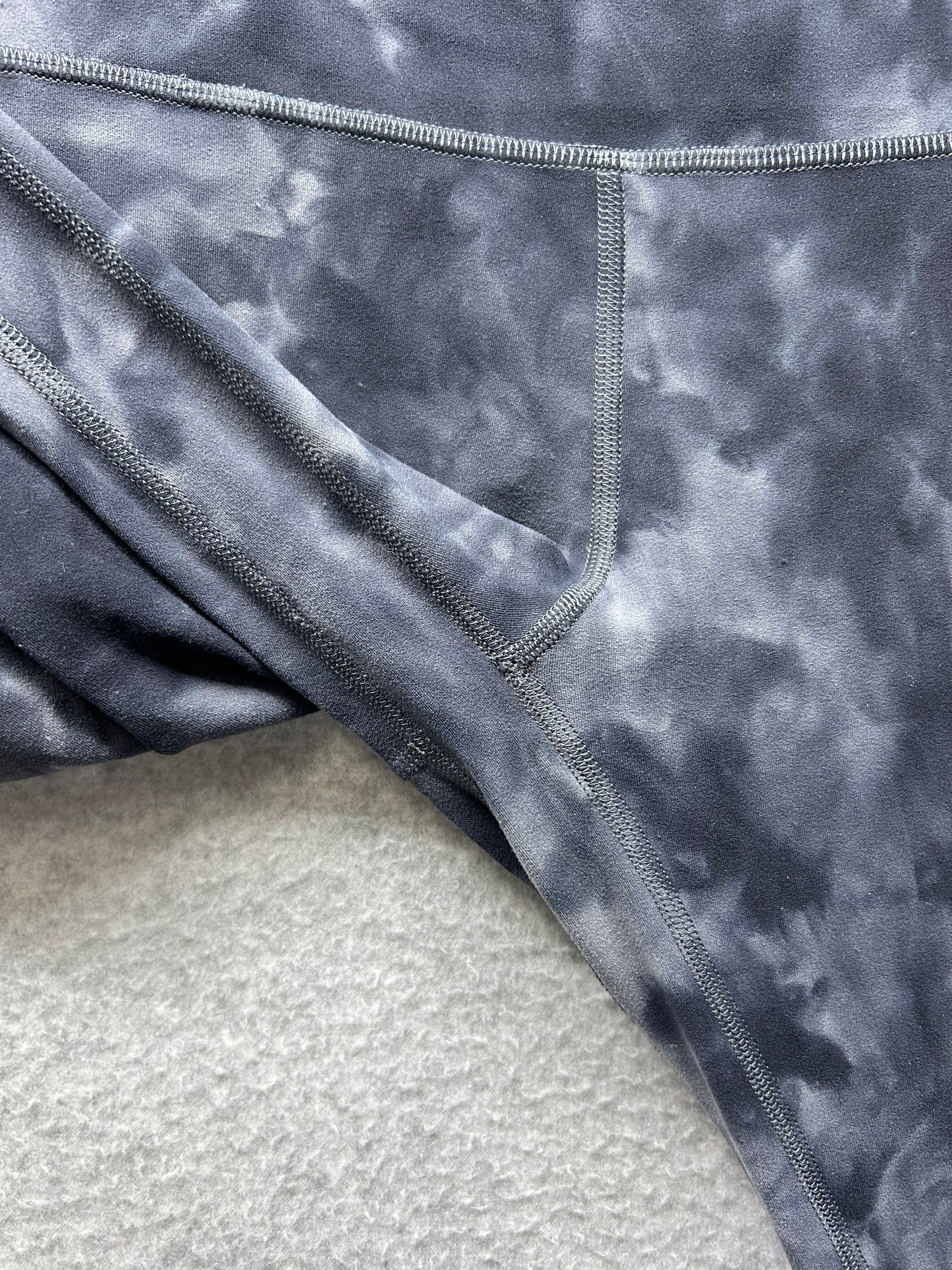 Lululemon Align Pant 28" Size 6 Diamond Dye Diamond Dye Pitch Grey Graphite Grey