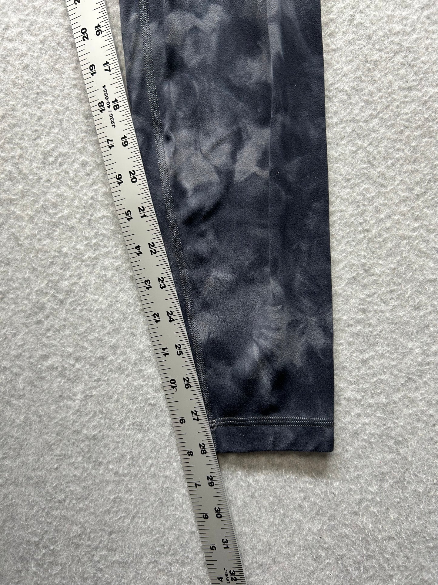 Lululemon Align Pant 28" Size 6 Diamond Dye Diamond Dye Pitch Grey Graphite Grey