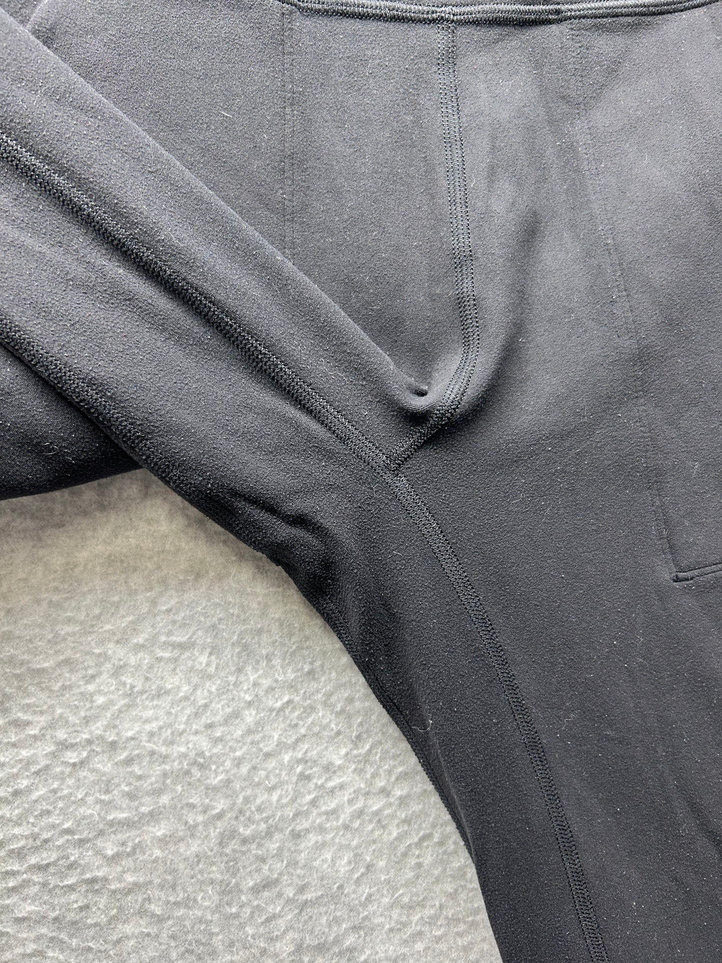 Lululemon Align Jogger 28" Size 4 Black