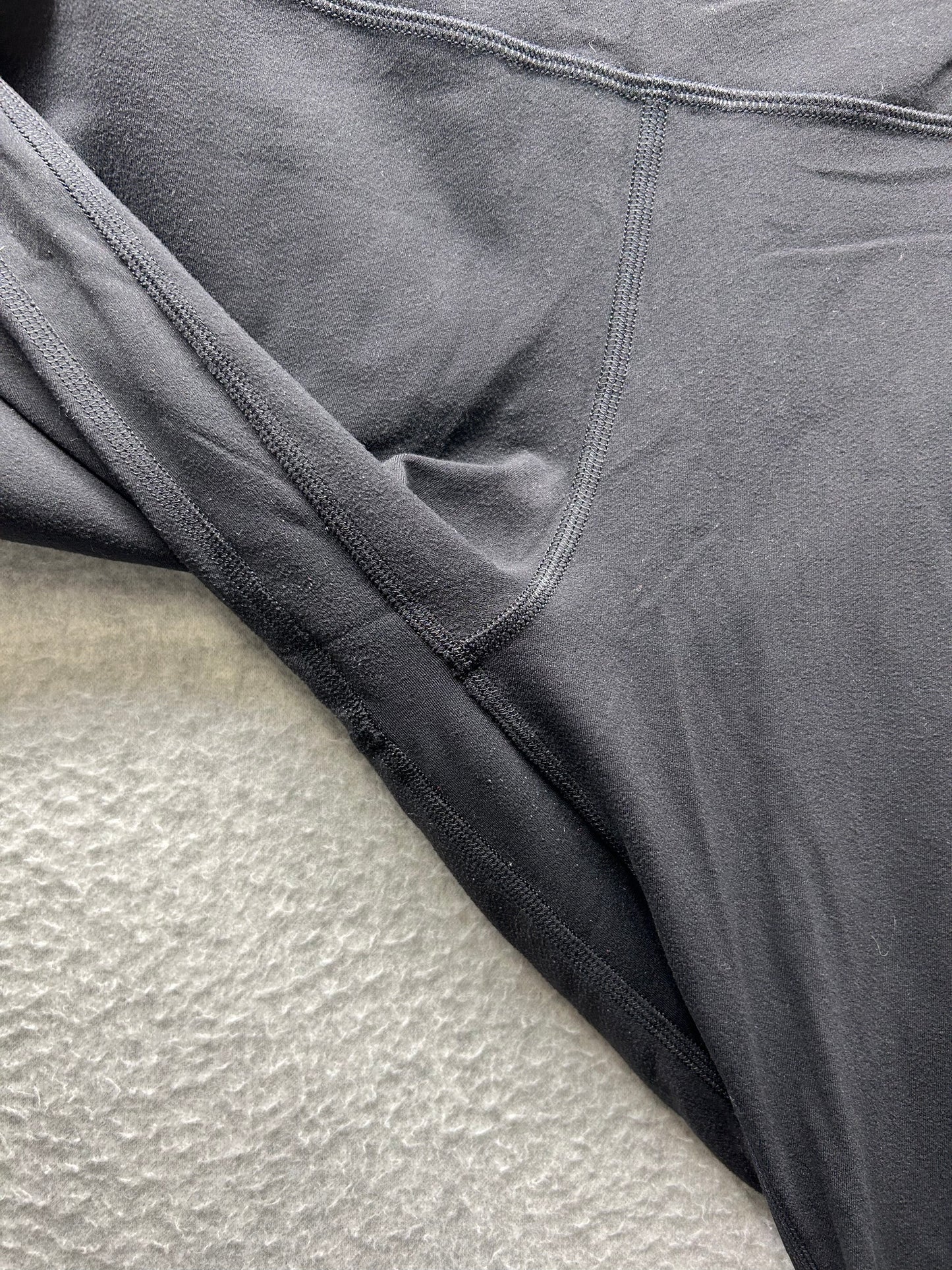 Lululemon Align Pant II 26" Size 12 Black