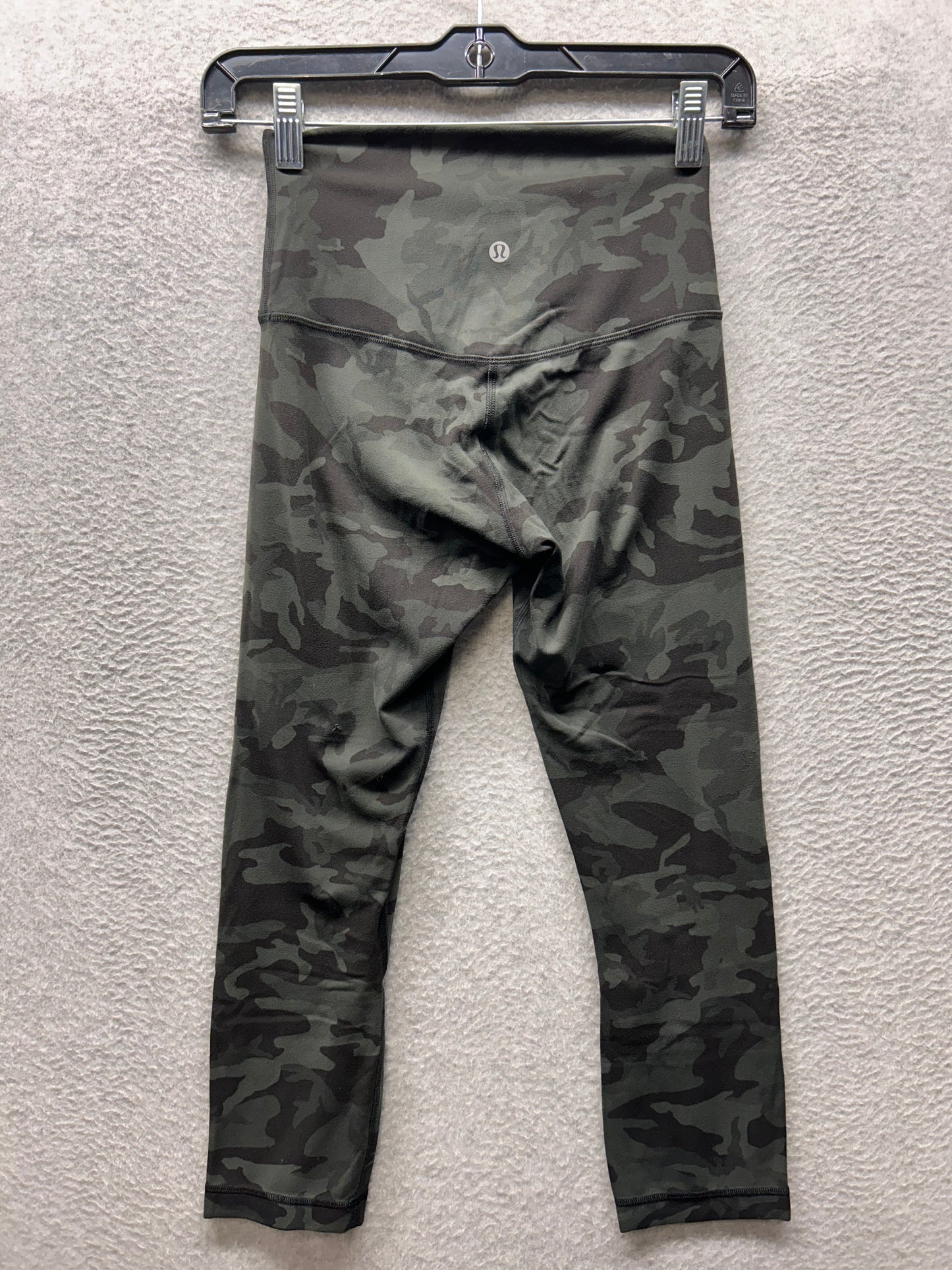 Lululemon Align Crop 21" Size 4 Incognito Camo Multi Gator Green