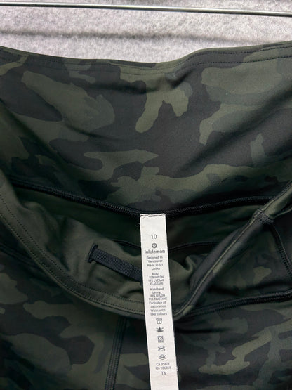 Lululemon Fast and Free Short 6" Size 10 Incognito Camo Multi Gator Green