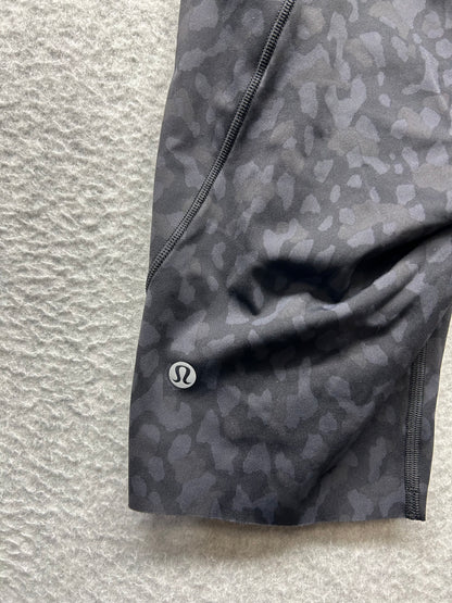 Lululemon Fast And Free Short 10" Size 6  Formation Camo Deep Coal Multi