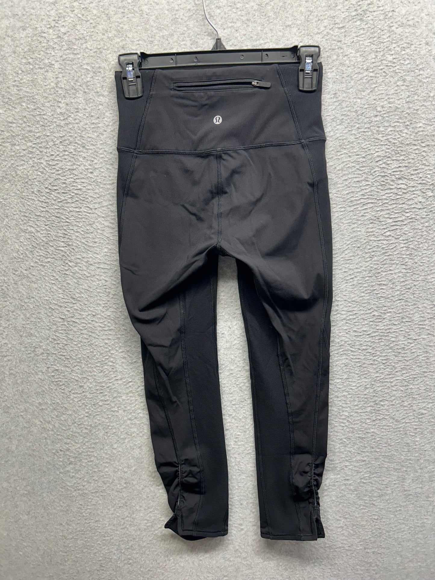 Lululemon On Your Mark Crop 23" Size 4 Black