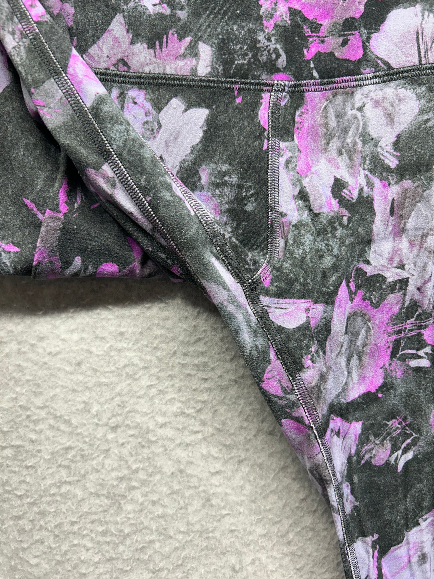 Lululemon Align Pant II 25" Size 4 Floral Shift Multi