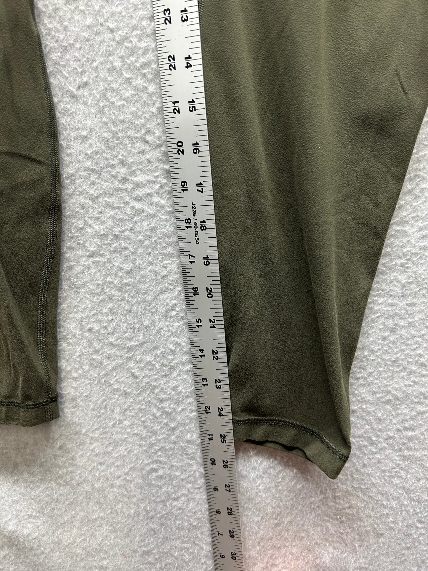 Lululemon Align Pant II 25" Size 12 Military Green