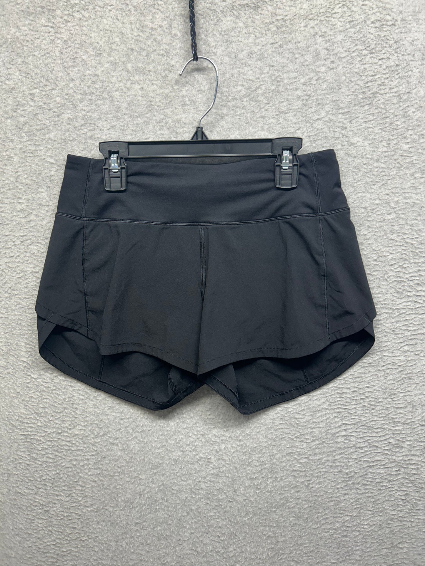 Lululemon Speed Up Short Long 4" Size 4 Black