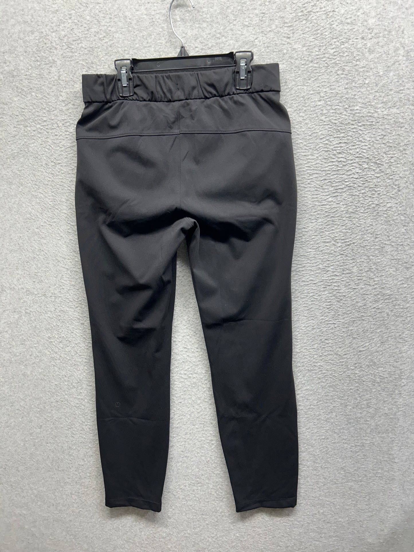 Lululemon On The Fly Pant 28" Size 4 Black
