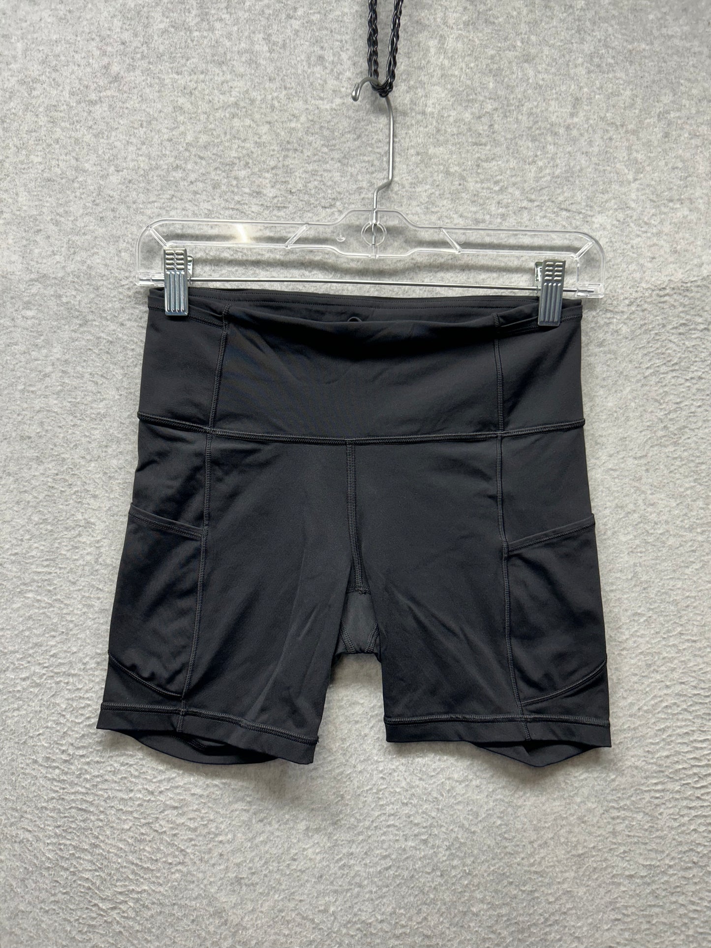 Lululemon Fast And Free Short 6" Size 6 Black