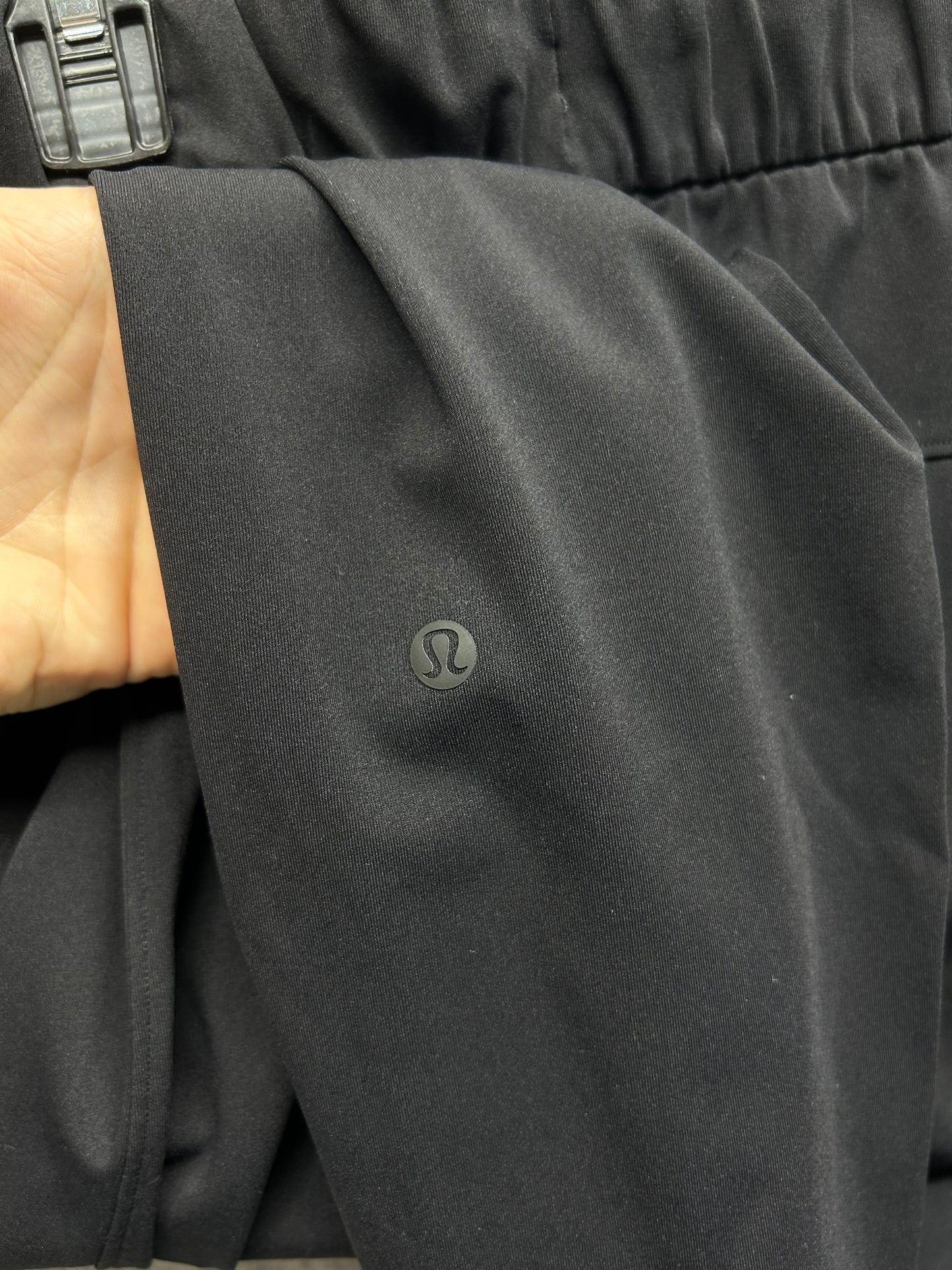 Lululemon On The Fly Pant 28" Size 4 Black