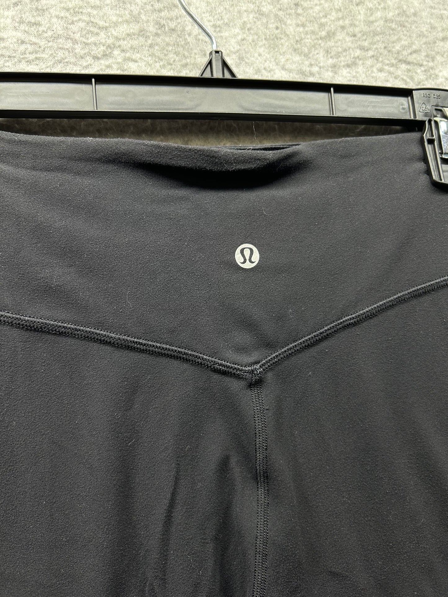 Lululemon Align Jogger 28" Size 8 Black