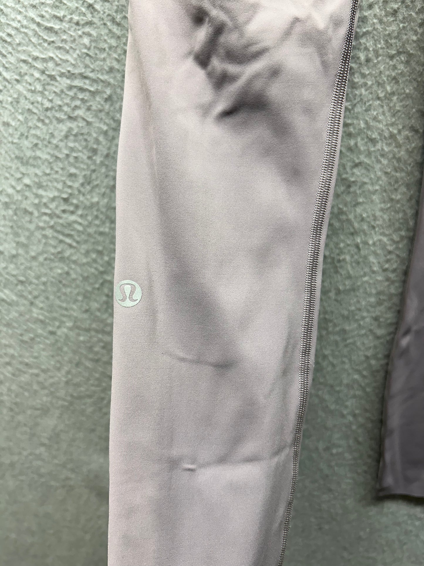 Lululemon Fast and Free Tight II 25" Non-Reflective Size 2 Nulux Violet Verbena