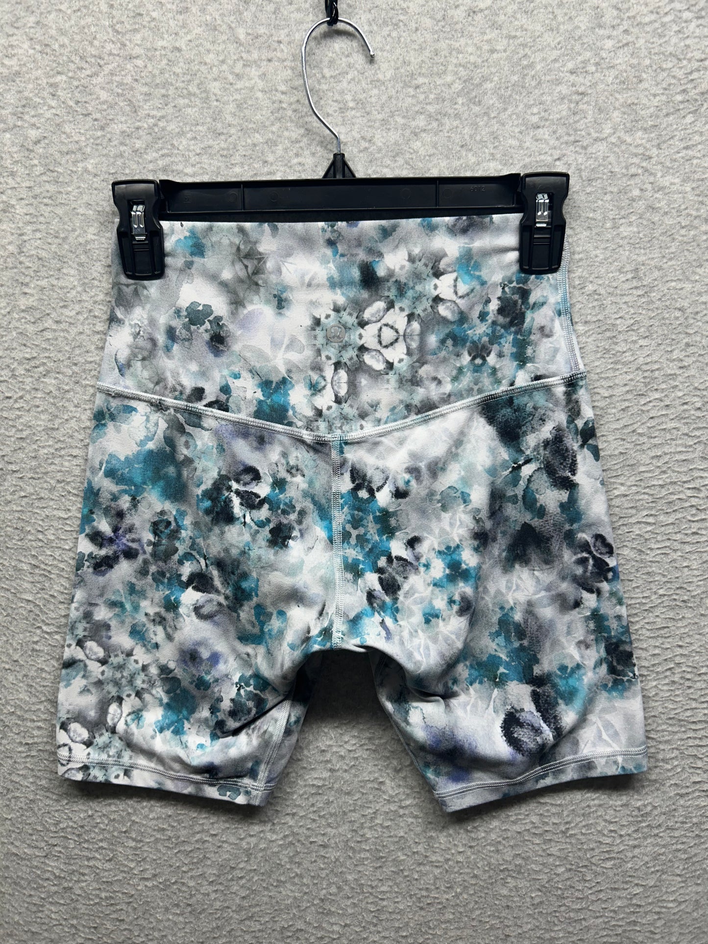 Lululemon Align Short 8" Size 6 Kaleidofloral Multi