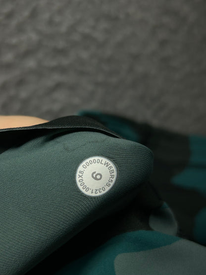Lululemon Base Pace High-Rise Crop 22" Size 6 Heritage 365 Camo Tidewater Teal Multi