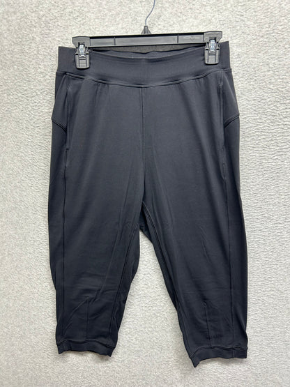 Lululemon Rejuvenate Crop 18" Size 6 Black