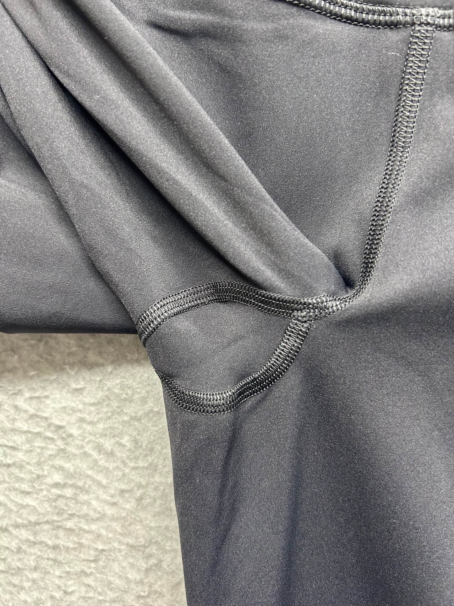 Lululemon Base Pace High-Rise Tight 28" Size 6 (Square) Black