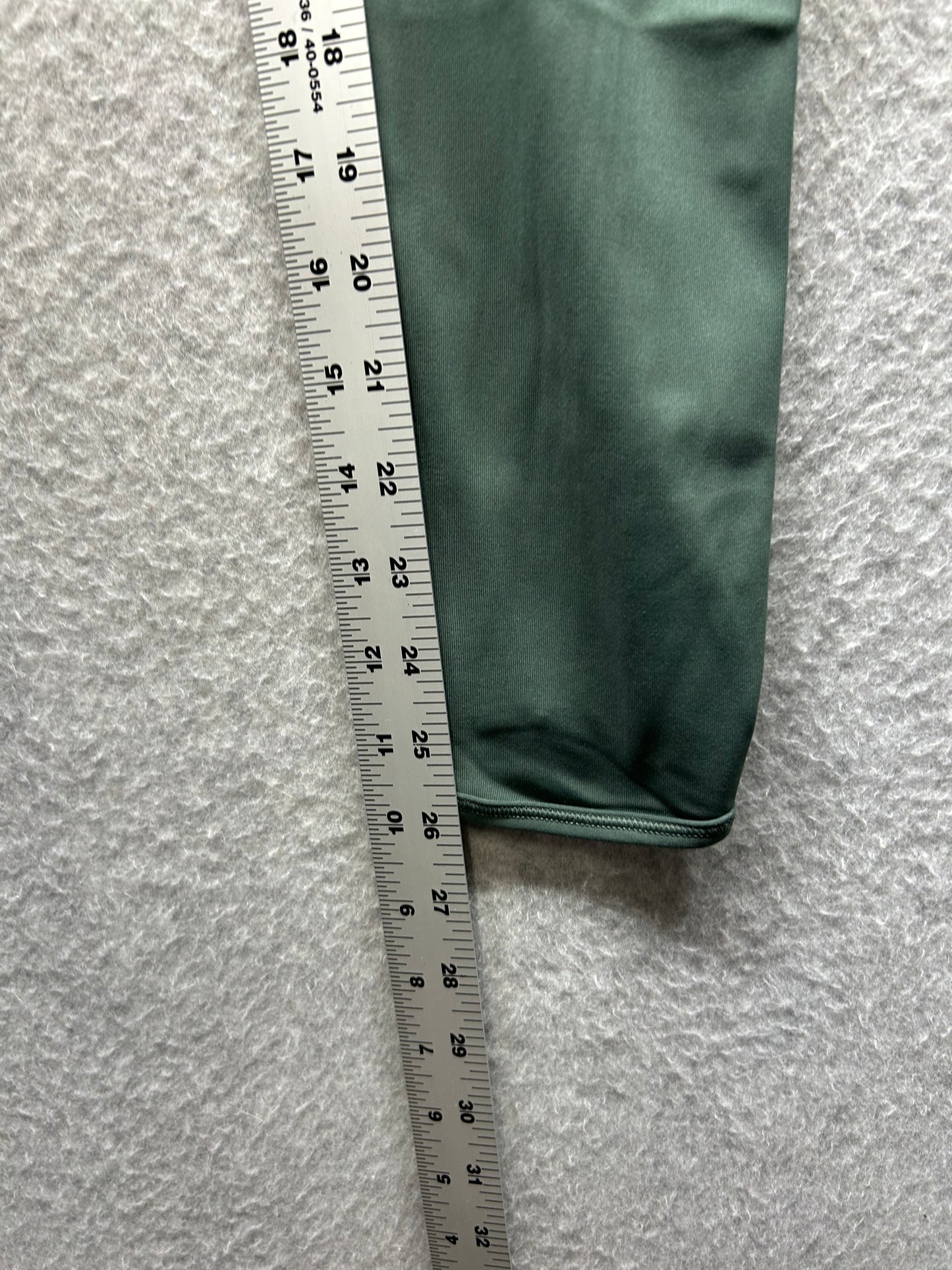 Lululemon Sun Setter 7/8 Tight 25" Size 4 Dark Forest