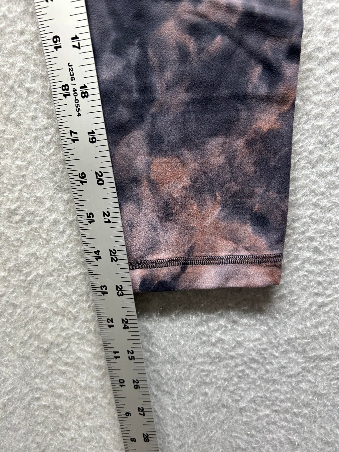 Lululemon Align Crop 23" Size 4 Diamond Dye Diamond Dye Graphite Grey Pink Pastel