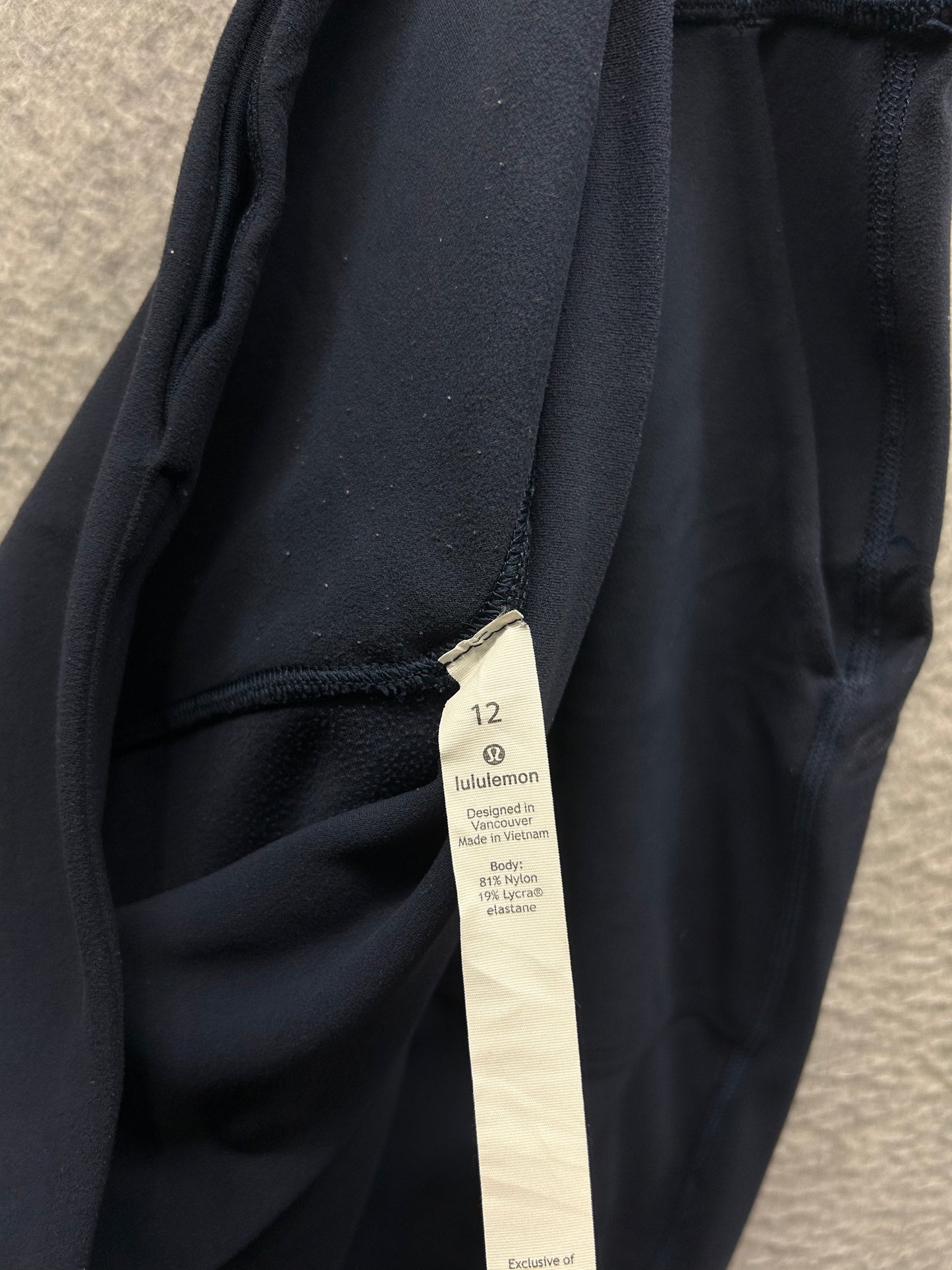 Lululemon Align Jogger Crop 25" Size 12 True Navy