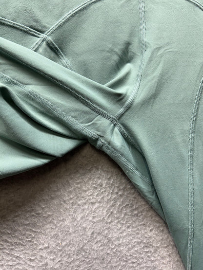 Lululemon Nulu and Mesh Mid-Rise Yoga Crop 23" Size 8 Tidewater Teal