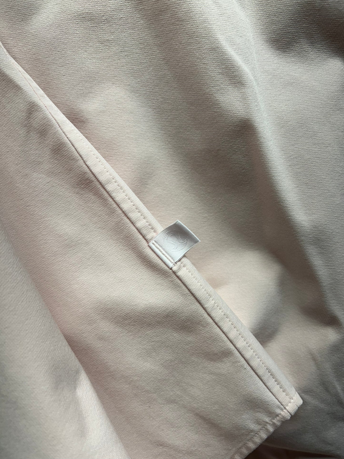 Lululemon Commission Long-Sleeve Shirt Pocket Mens Size XL Porcelain Pink