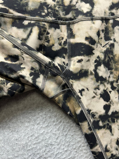 Lululemon Wunder Train High-Rise Tight 25" Size 2 Dispersed Light Raw Linen Multi