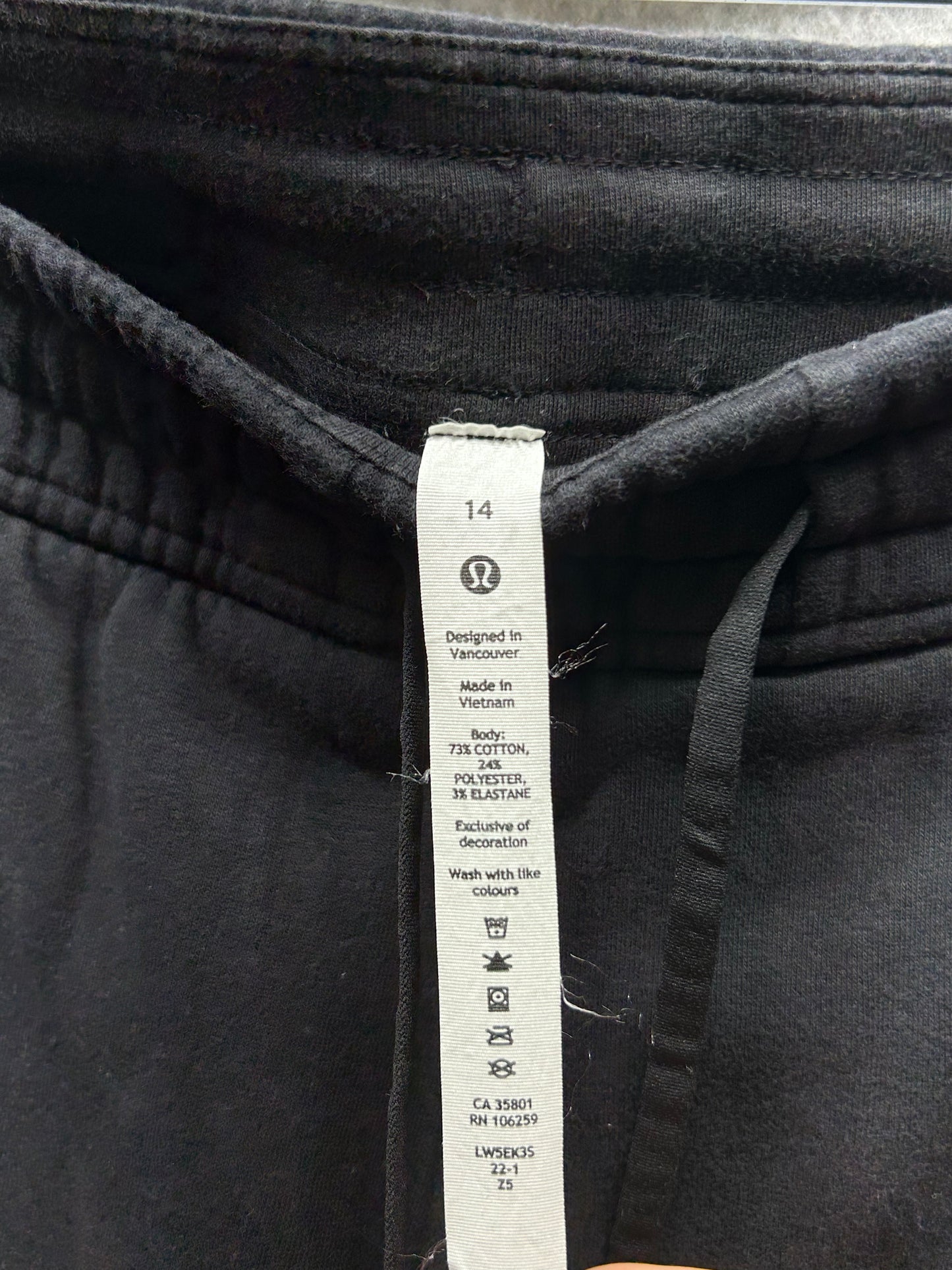 Lululemon Loungeful Straight Leg Pant Size 14 Black