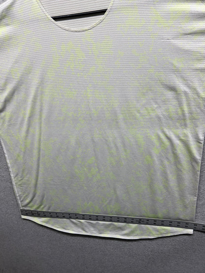 Lululemon Lab Running and Training Relaxed Short Sleeve Shirt Mens Size 2XL