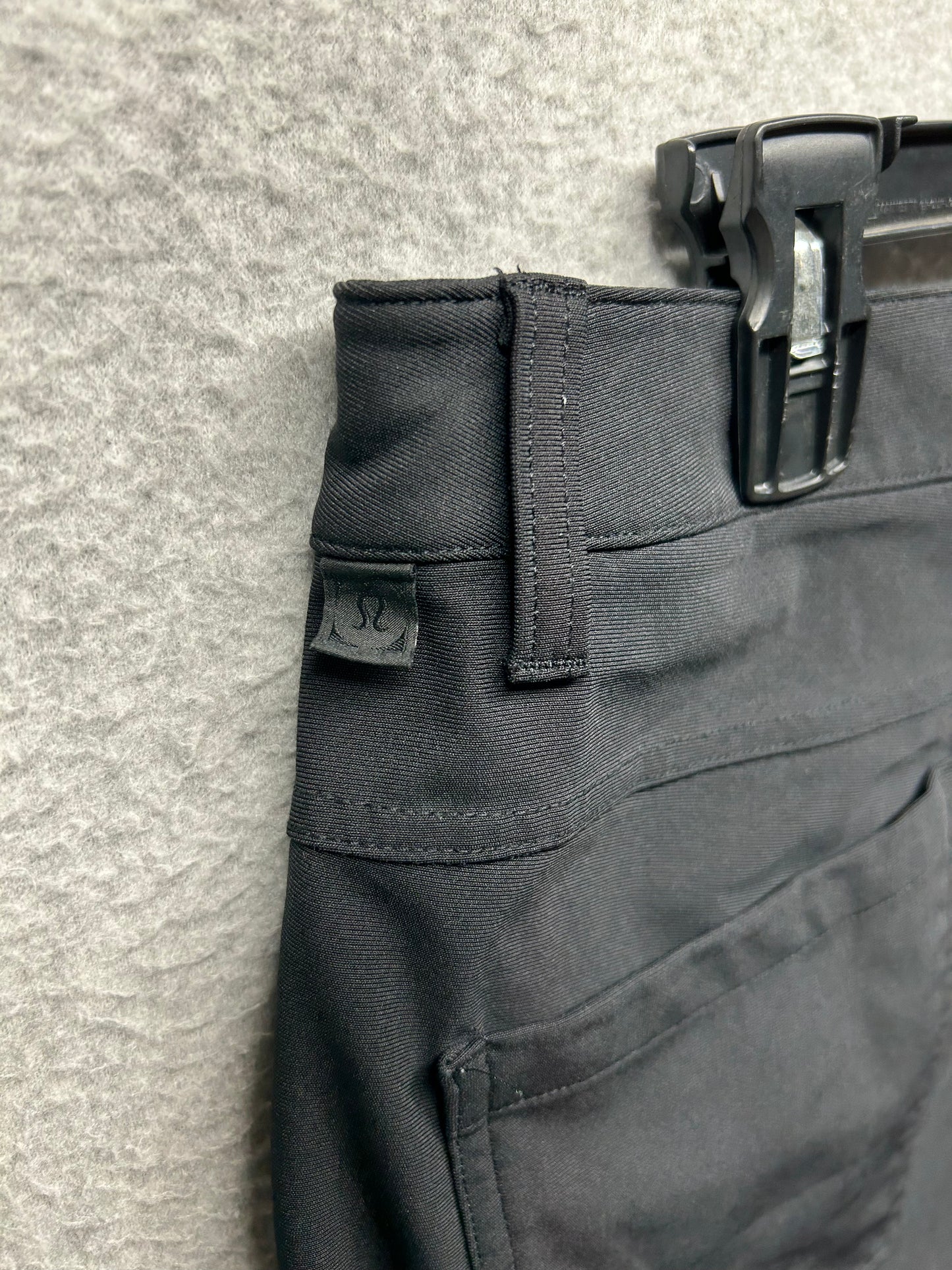 Lululemon ABC Pant Classic Fit Size 33x33 Black