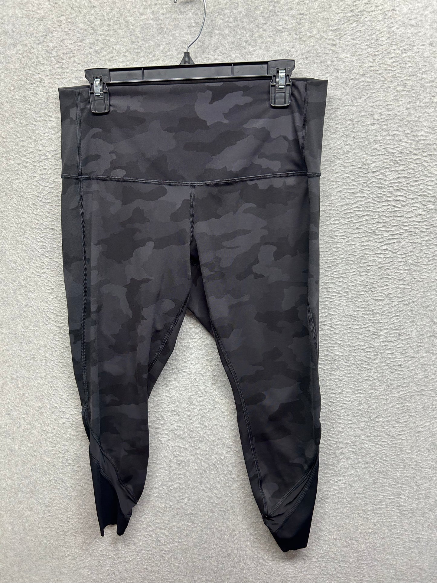 Lululemon Wunder Under Crop High-Rise Roll Down Scallop 23" Size 12 Heritage 365 Camo Deep Coal Multi