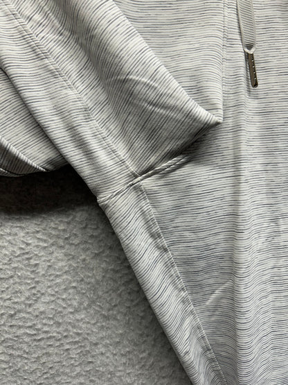 Lululemon On The Fly Crop 23" Size 12 Wee Are From Space Nimbus Battleship