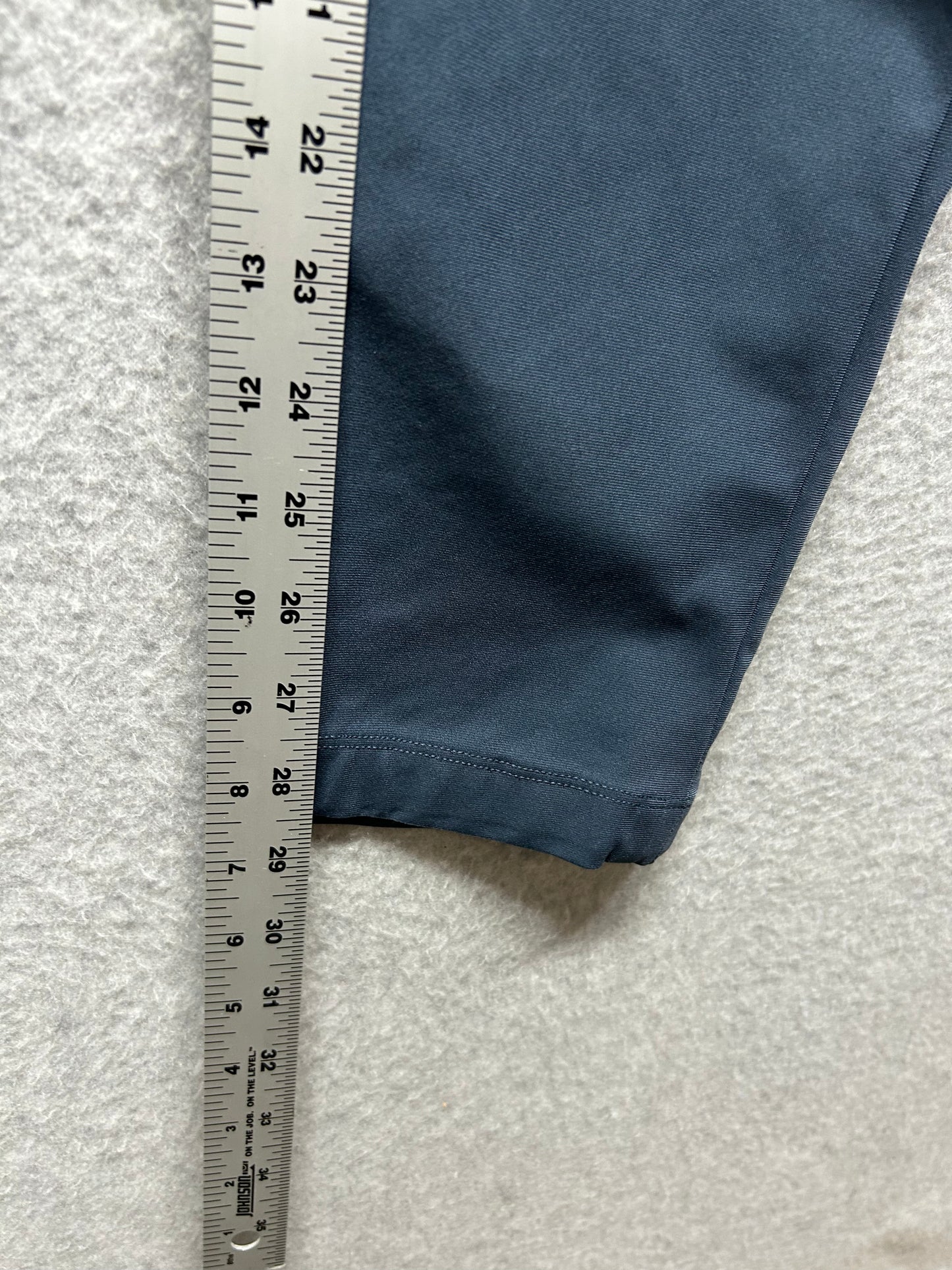 Lululemon Commission Slim Warpstreme Mens Size 32x28.5 Mach Blue